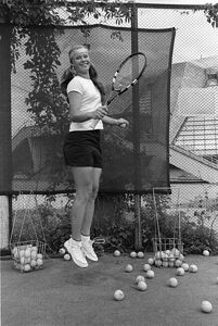 Portraits. Tennis player Vera Dushevina. Moscow 2002.